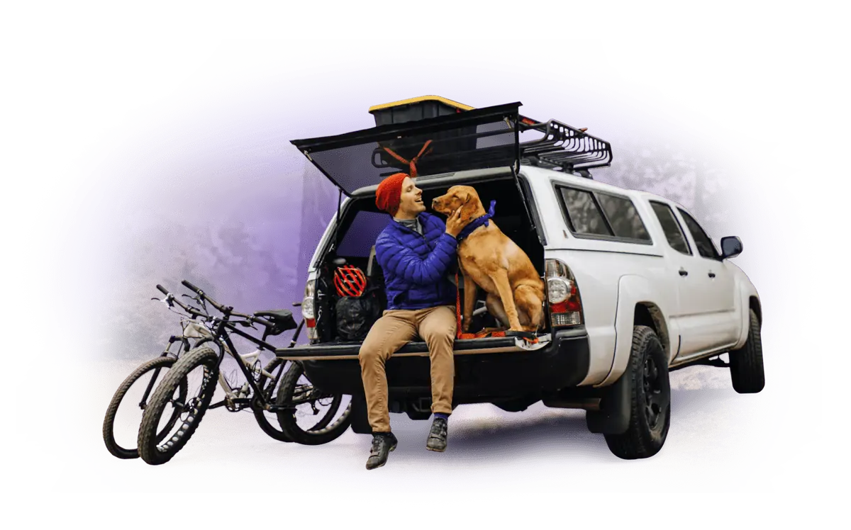 OL-US-MBI-Header-08.2022 guy and dog in the back of a truckmechanical breakdown insurance California